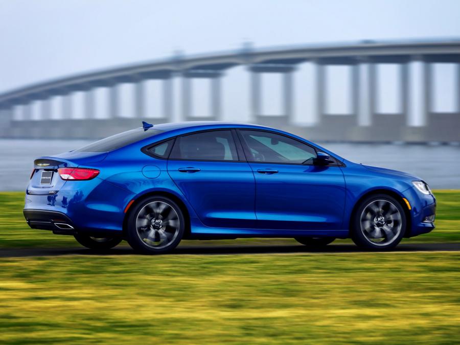  Chrysler 200 S 2014 года  (фото 55 из 69)